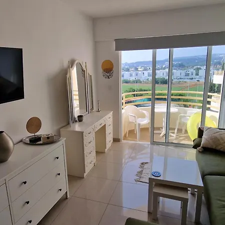 Cyprus Dreams Village Апартаменты *